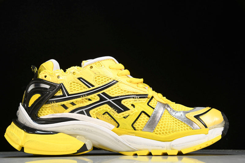 Black & Yellow Runner Sneakers