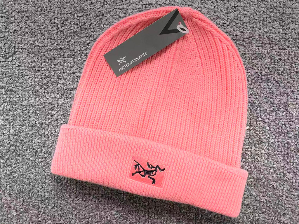 Small Bird Logo Toque™