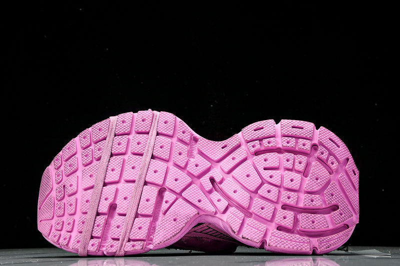 Pink 3XL Sneakers