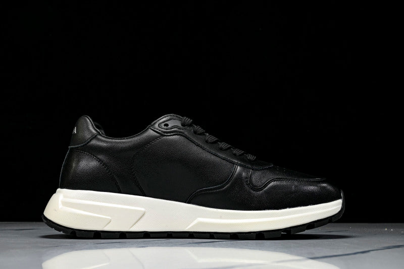 Prax 01 Black White Sneakers