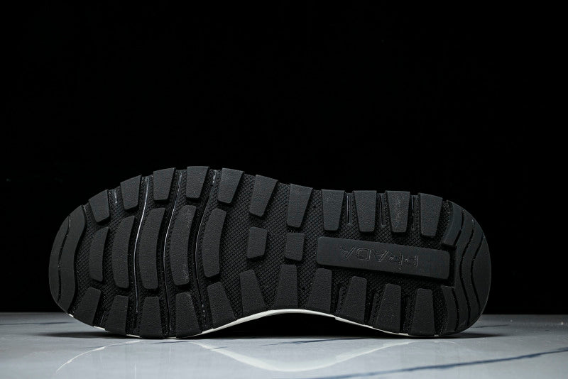 Prax 01 Black White Sneakers