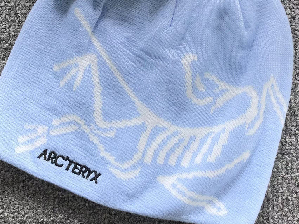 Bird Head Toque Beanie™