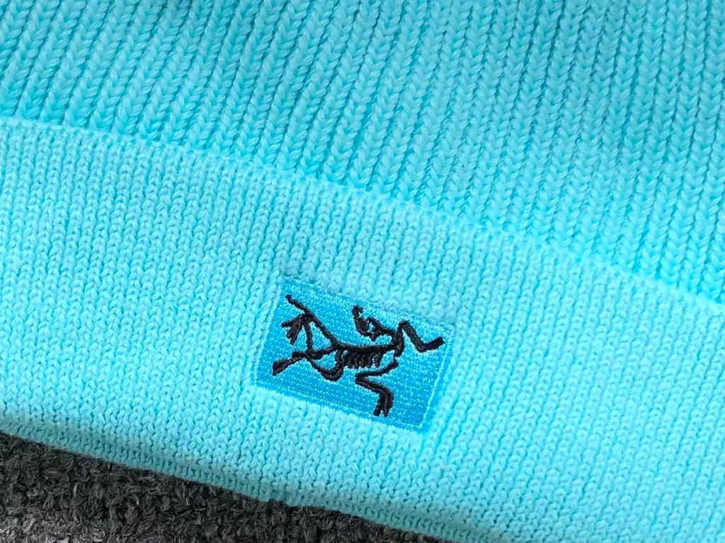 Small Bird Logo Toque™