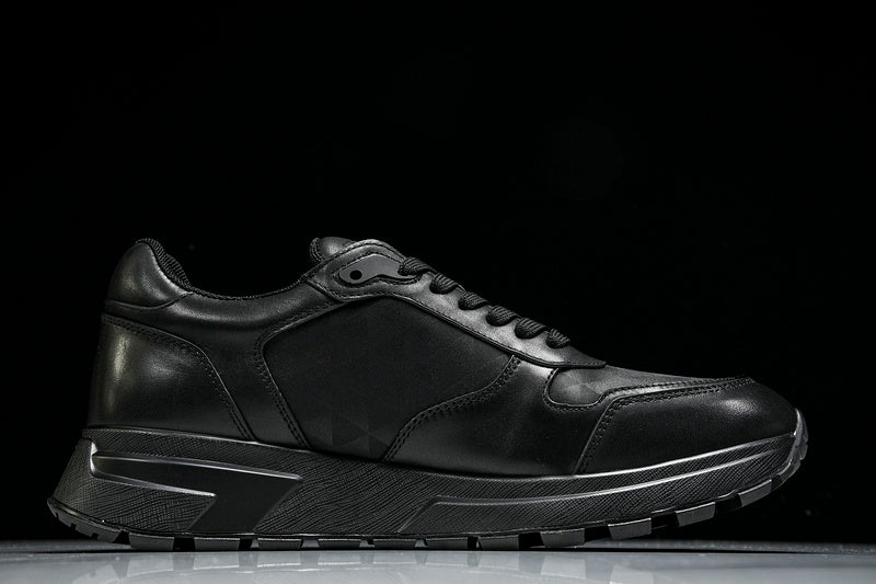 Prax 01 All Black Sneakers