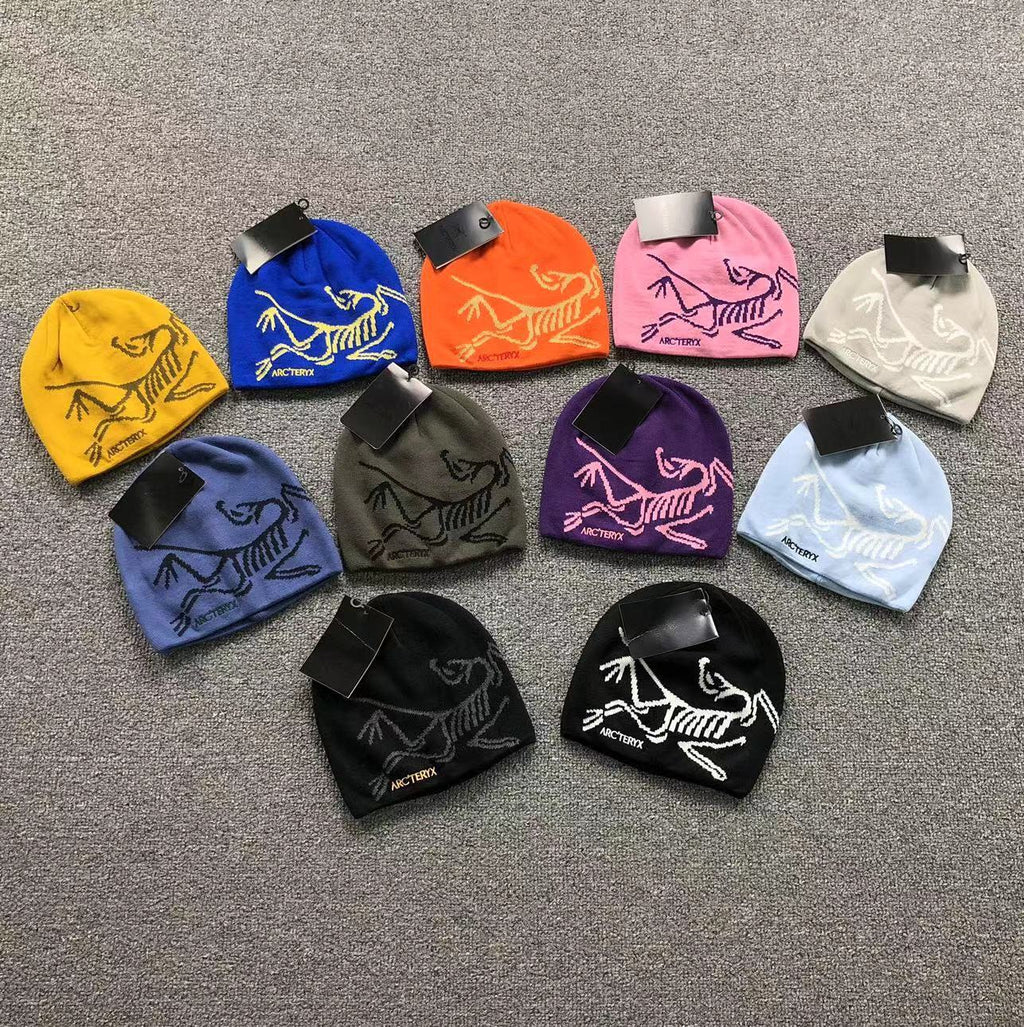 Bird Head Toque Beanie™