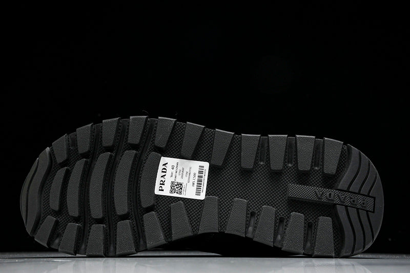 Prax 01 All Black Sneakers