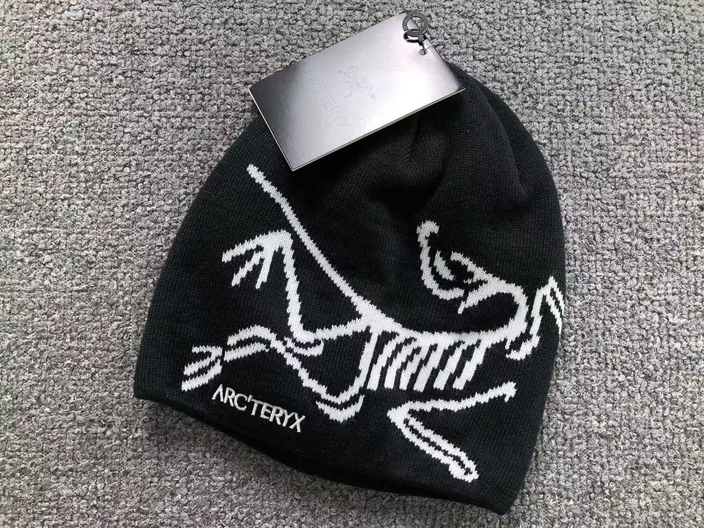 Bird Head Toque Beanie™