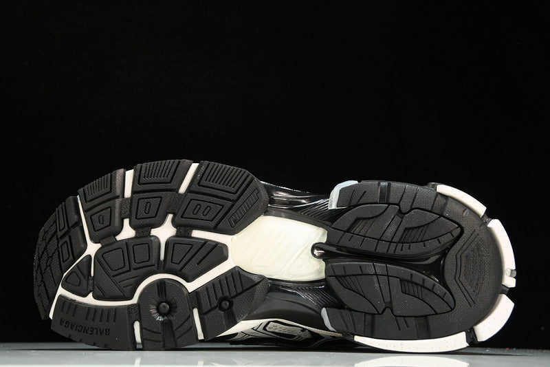 White Black Runner High Sneakers